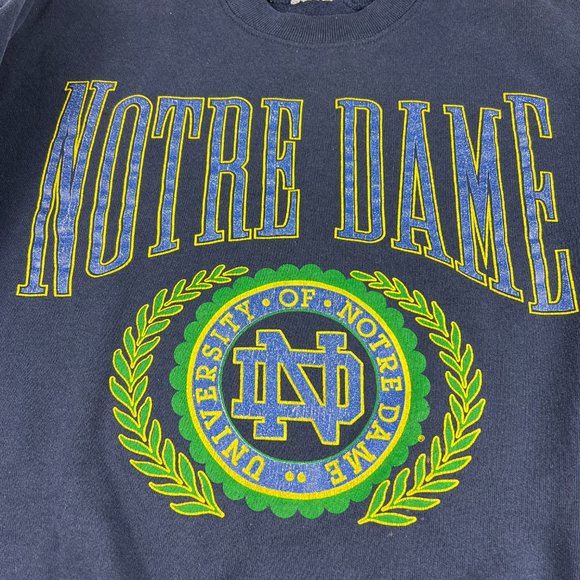 VTG NCAA Notre Dame Fightin Irish Sweatshirt Large Blue Faded Stained Crewneck - Picture 8 of 15